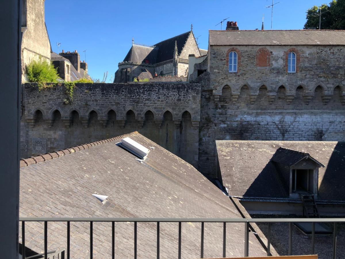 Vue Sur Remparts - Coeur De Vannes- 2Ch Экстерьер фото
